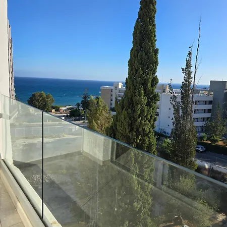 White Sea View *